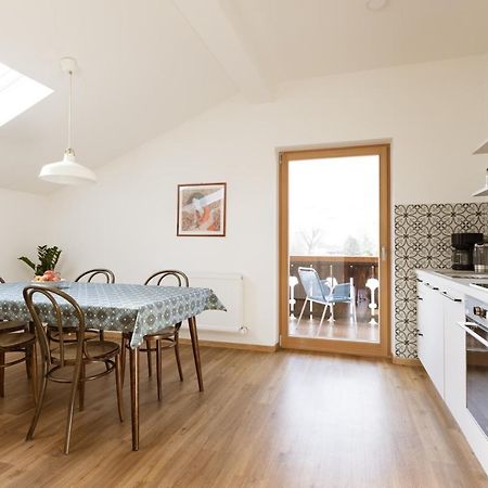Schoene Wohnung Am Stadtrand Von Meran Valentinhof Exterior foto
