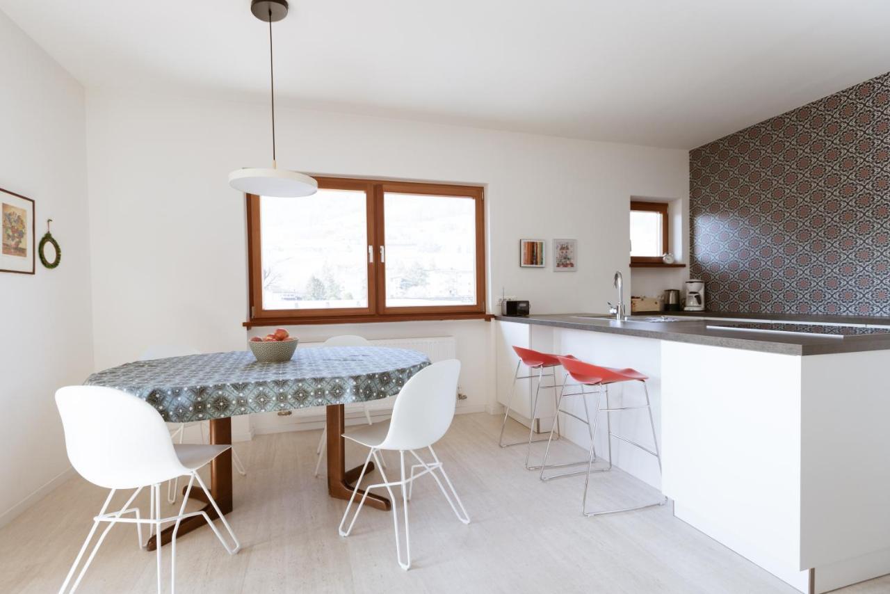 Schoene Wohnung Am Stadtrand Von Meran Valentinhof Exterior foto